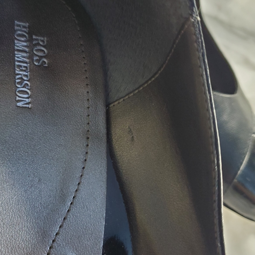 Shoe - Picture 6 of 8